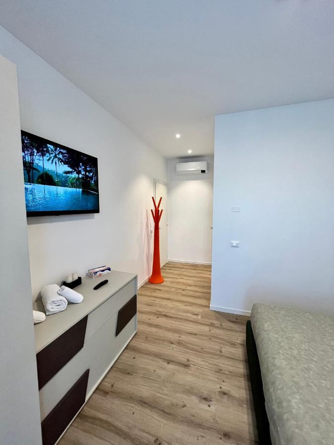 Verona Rooms 109 Bagian luar foto