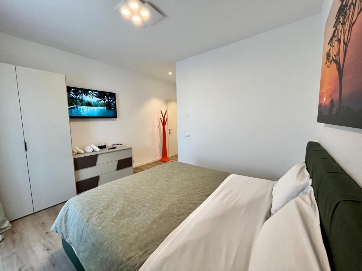 Verona Rooms 109 Bagian luar foto